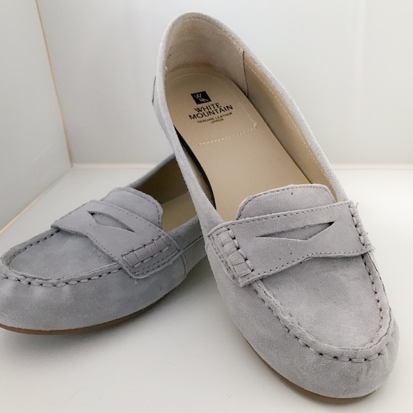 White Mountain Shoes - White Mountain light grey loafer - gently used